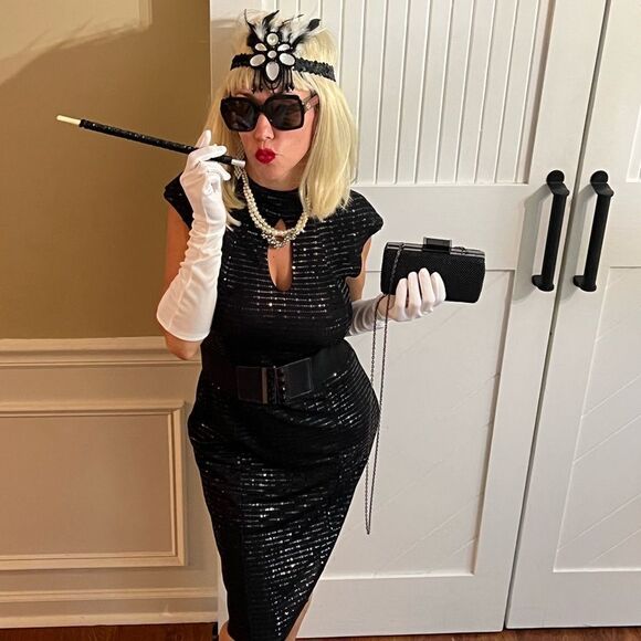 Roaring 20’s Flapper Costume and Accessories Halloween - Picture 5 of 8